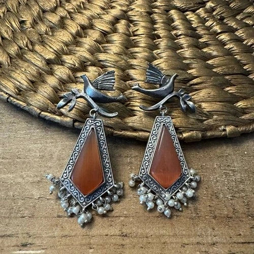 Chandelier earrings