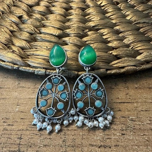 Earings 100